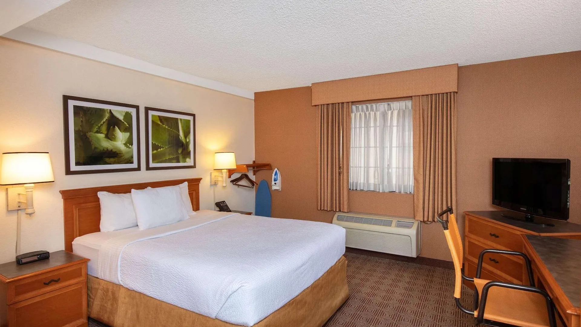 La Quinta By Wyndham Las Vegas Airport N Conv.