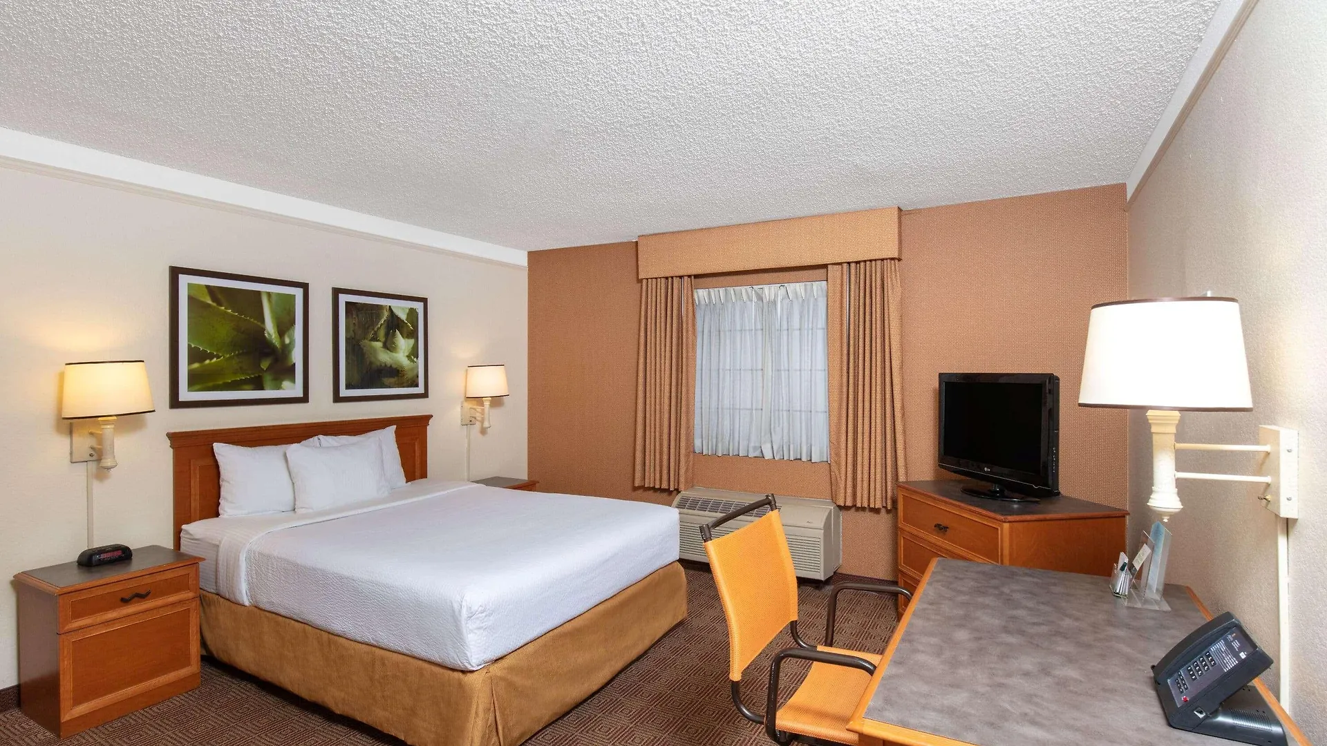 La Quinta By Wyndham Las Vegas Airport N Conv.